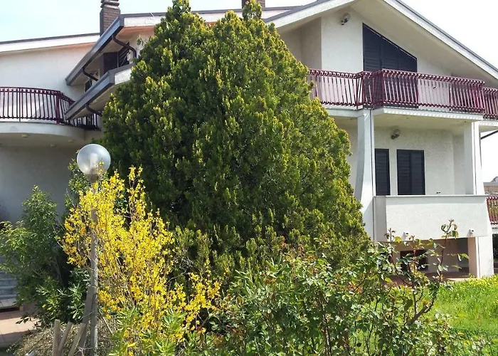 La Piu Bella Con Piscina Вилла