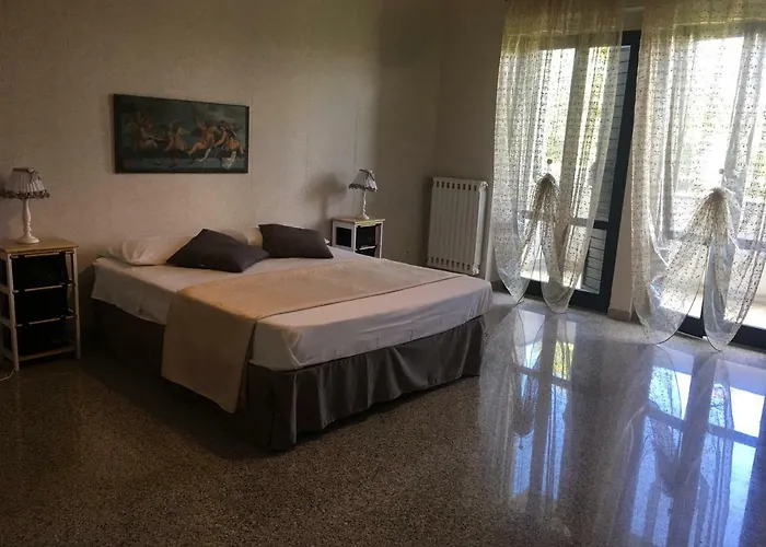 La Piu Bella Con Piscina Вилла Treglio